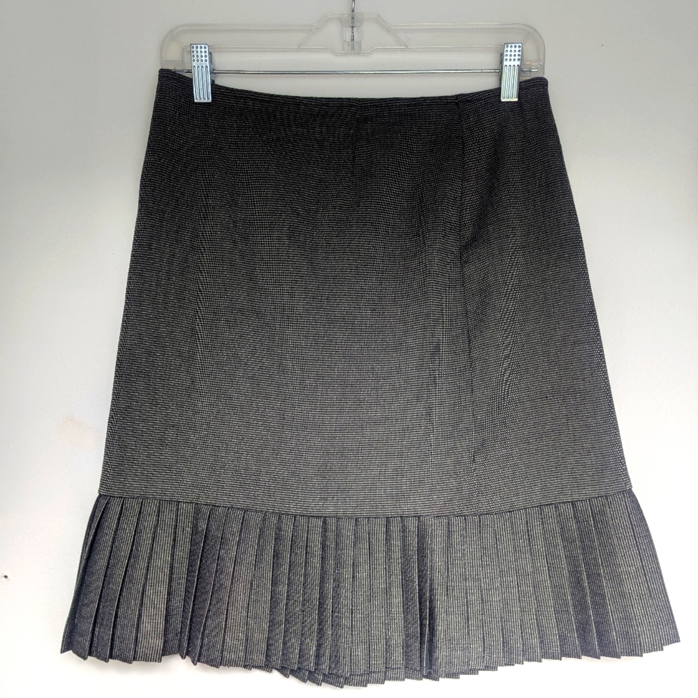 Briggs New York Skirt